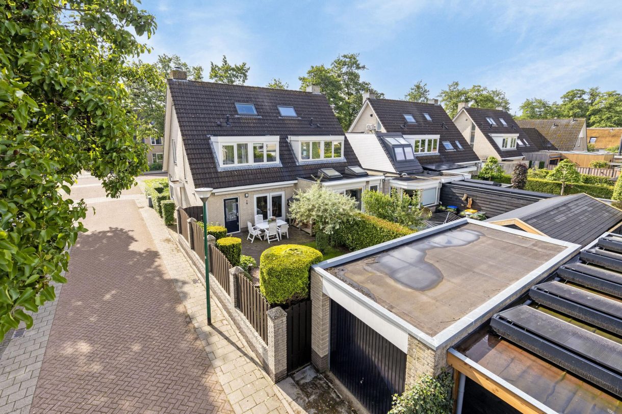 Te koop: Foto Woonhuis aan de Bachlaan 43 in Veenendaal