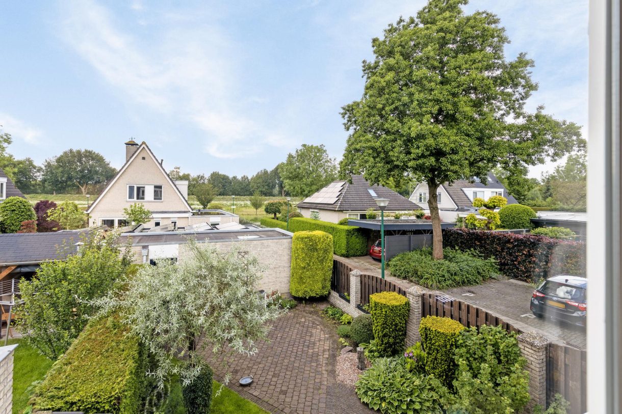 Te koop: Foto Woonhuis aan de Bachlaan 43 in Veenendaal