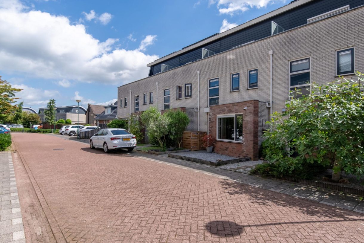 Te koop: Foto Woonhuis aan de Markiezenhof 8 in Veenendaal