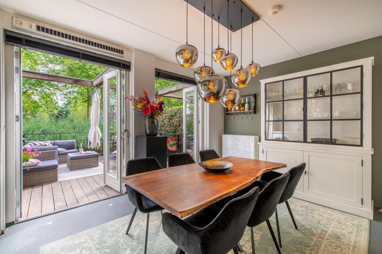 Te koop: Foto Woonhuis aan de MacBridestraat 18 in Veenendaal