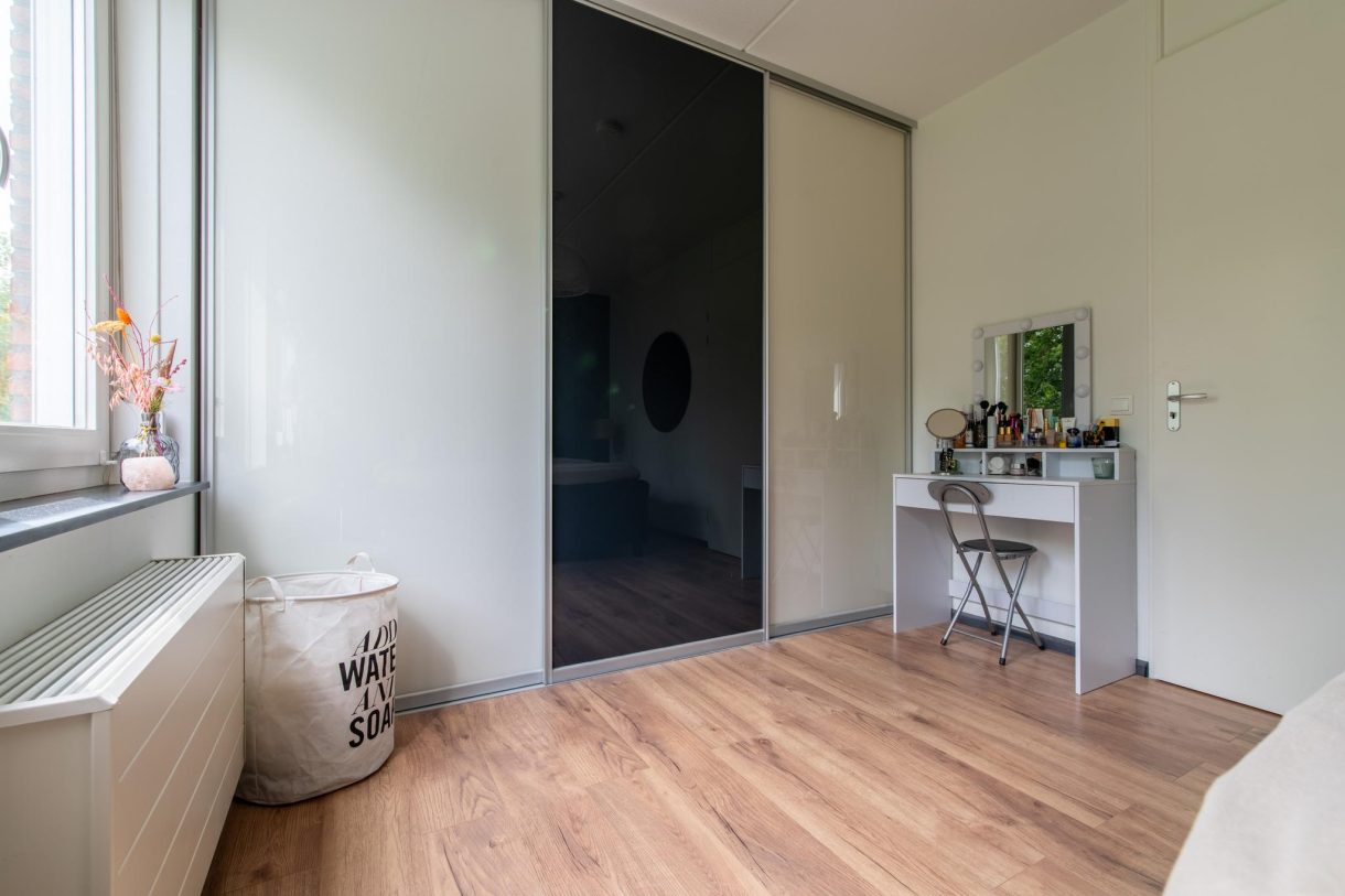 Te koop: Foto Woonhuis aan de MacBridestraat 18 in Veenendaal