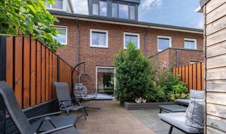 Te koop: Foto Woonhuis aan de Van de Loosdrechterf 3 in Veenendaal