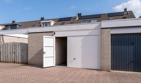 Te koop: Foto Woonhuis aan de Linnaeuslaan 71 in Veenendaal