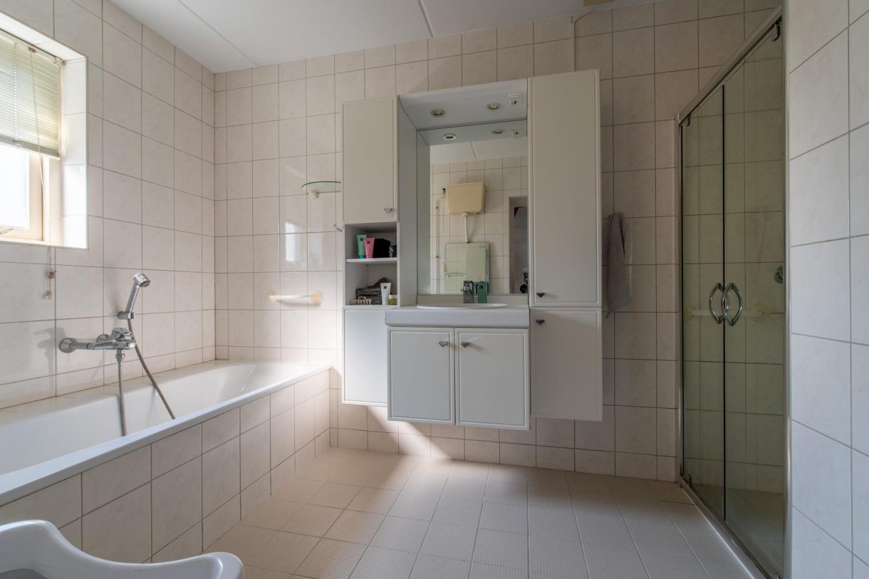 Te koop: Foto Woonhuis aan de Houtvesterlaan 33 in Veenendaal