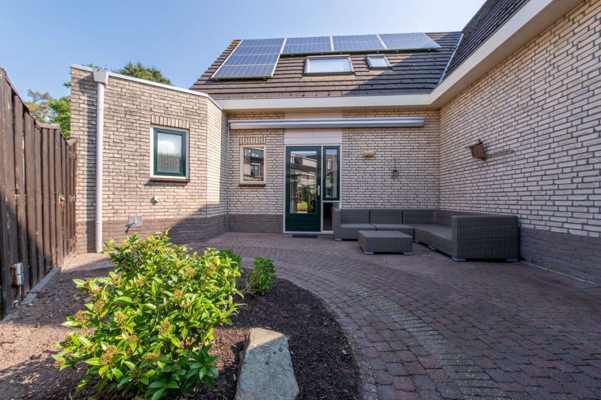 Te koop: Foto Woonhuis aan de Houtvesterlaan 33 in Veenendaal