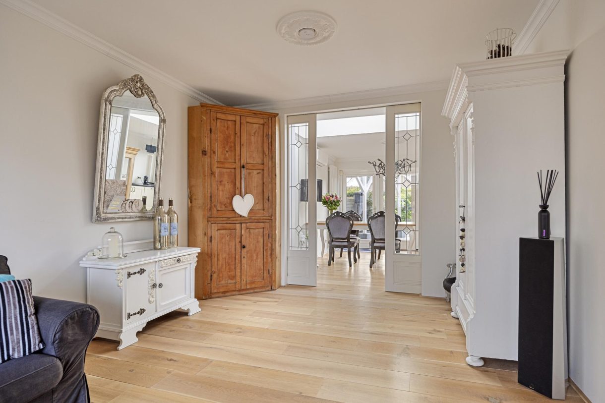 Te koop: Foto Woonhuis aan de Middellaan 136 in Veenendaal