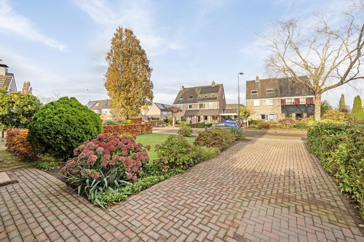 Te koop: Foto Woonhuis aan de Middellaan 136 in Veenendaal