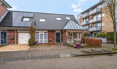 Te koop: Foto Woonhuis aan de De Clercqstraat 15 in Veenendaal