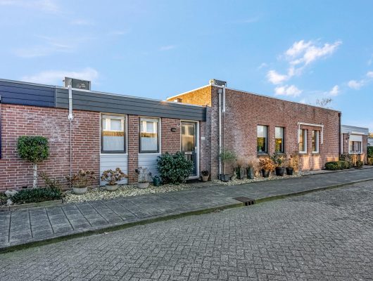 Hoofdfoto van Ede Weerdestein 383