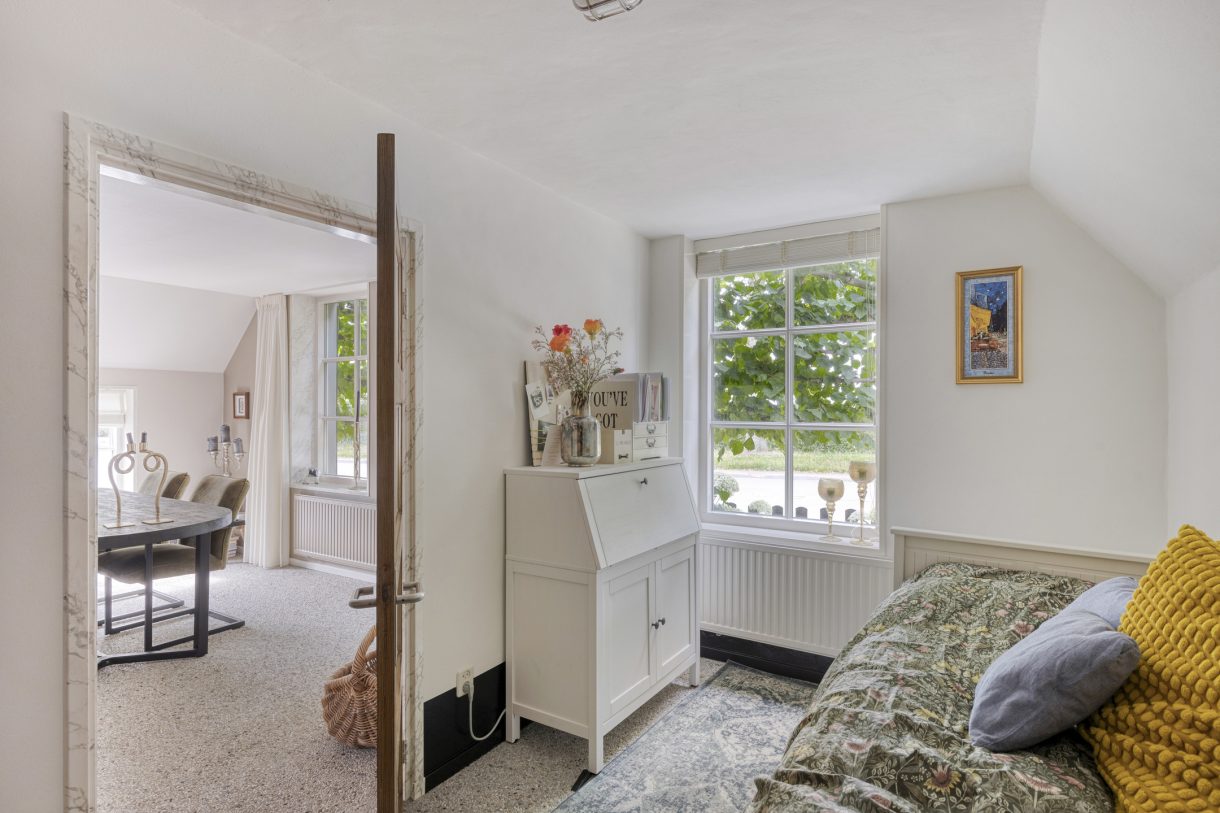 Te koop: Foto Woonhuis aan de Rijksstraatweg 143 in Elst Ut