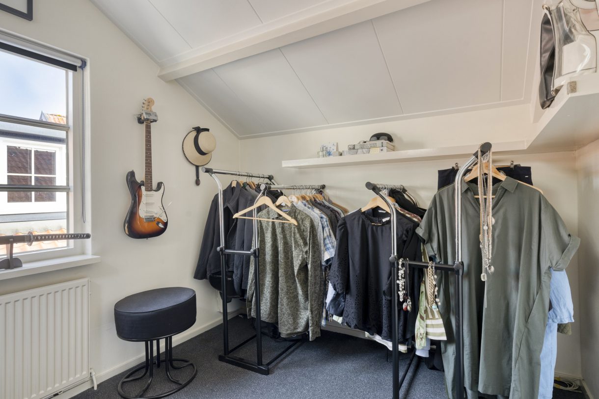 Te koop: Foto Woonhuis aan de Rijksstraatweg 143 in Elst Ut