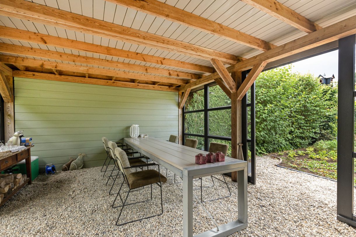 Te koop: Foto Woonhuis aan de Rijksstraatweg 143 in Elst Ut