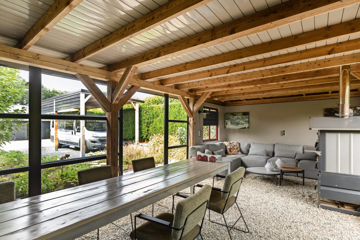 Te koop: Foto Woonhuis aan de Rijksstraatweg 143 in Elst Ut