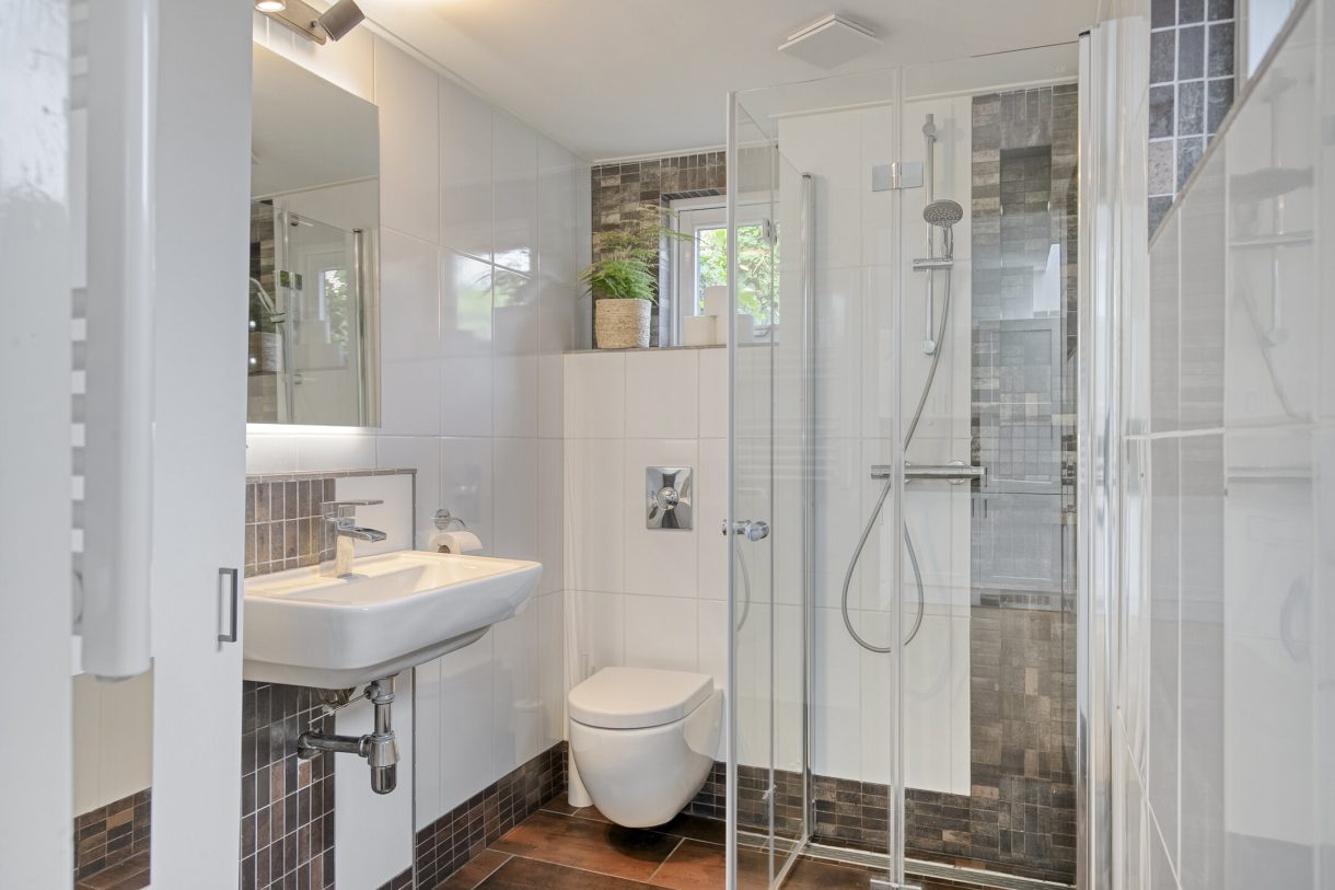 Te koop: Foto Woonhuis aan de P.H. van Rijnstraat 6 in Veenendaal