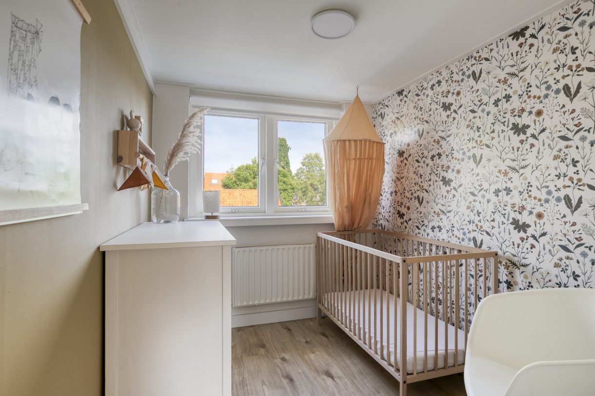 Te koop: Foto Woonhuis aan de P.H. van Rijnstraat 6 in Veenendaal