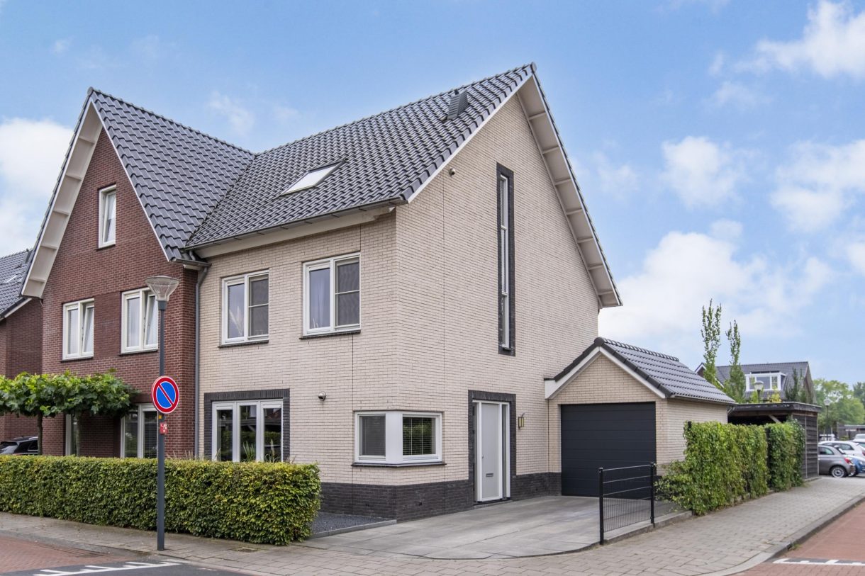 Te koop: Foto Woonhuis aan de Heijhorst 51 in Scherpenzeel