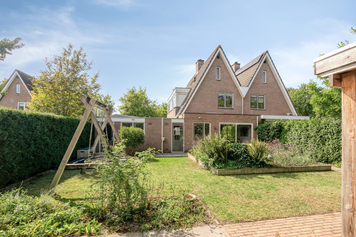 Te koop: Foto Woonhuis aan de Petenbos 25 in Veenendaal