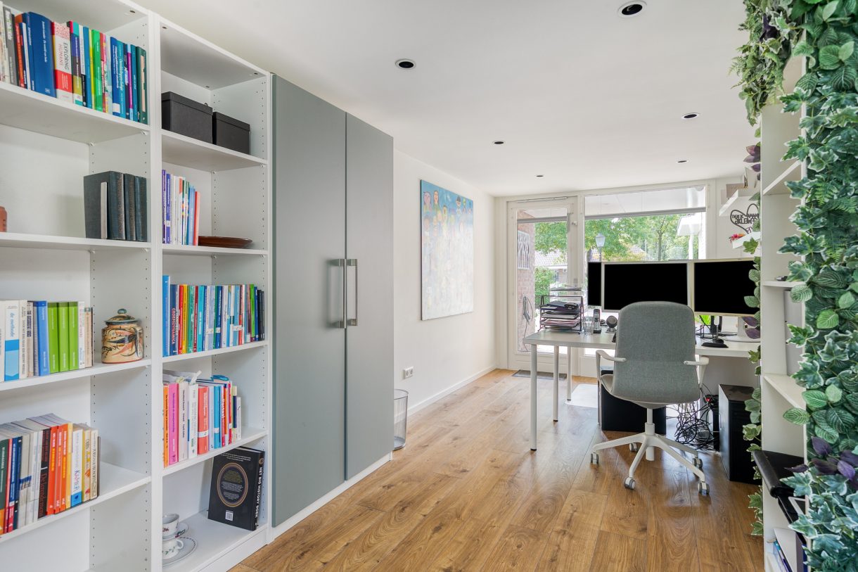 Te koop: Foto Woonhuis aan de Petenbos 25 in Veenendaal