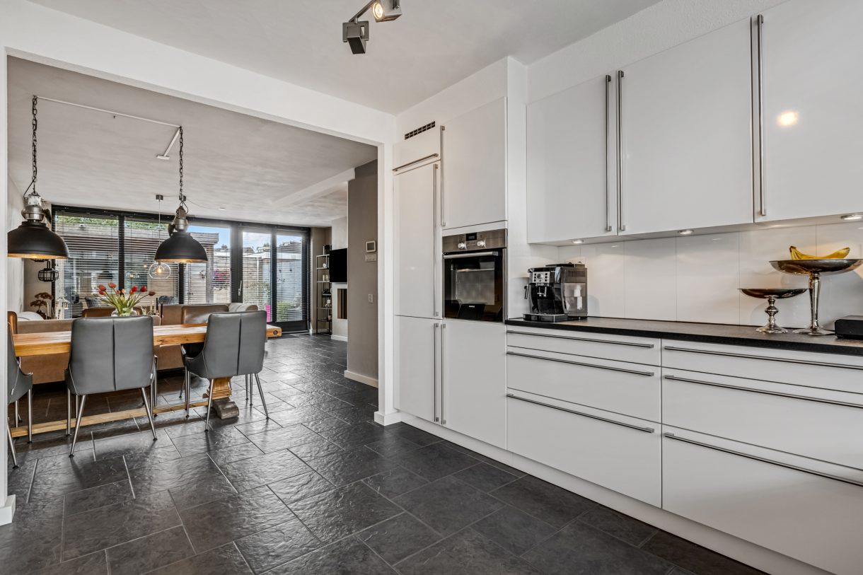 Te koop: Foto Woonhuis aan de Burg W E v Weedelaan 7 in Amerongen