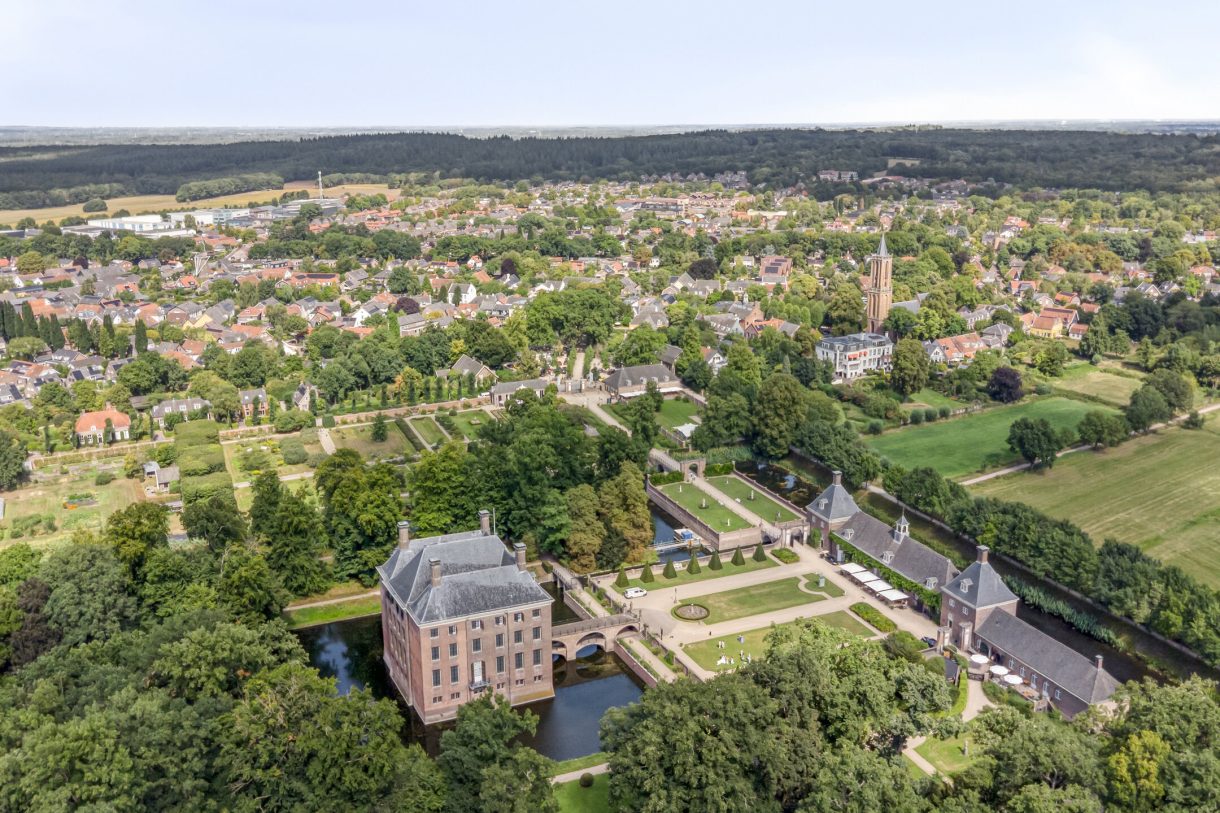 Te koop: Foto Woonhuis aan de Burg W E v Weedelaan 7 in Amerongen