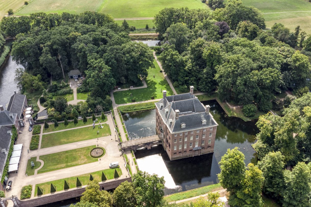 Te koop: Foto Woonhuis aan de Burg W E v Weedelaan 7 in Amerongen