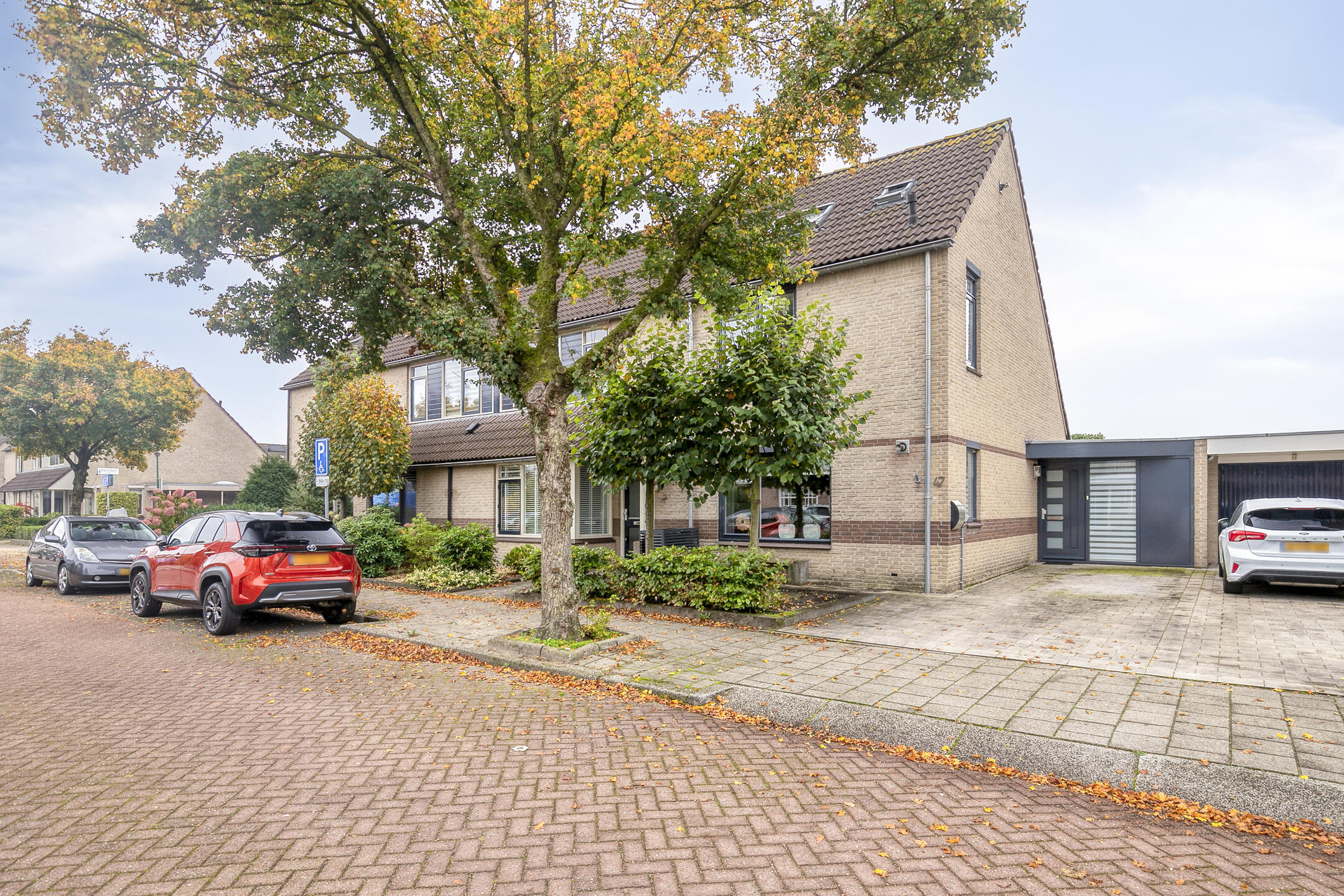 koop  Veenendaal  Rossiniweg 47 – Hoofdfoto